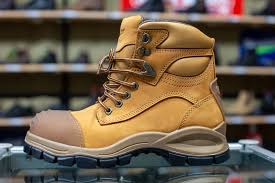 At the coalface is a workwear retail store for work and safety boots, workwear, safety vests, safety footwear, railway safety boots and clothing. Safety Boot Roundup Our Top 5 Blog