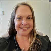 Amanda Ruggles's Instagram, Twitter & Facebook