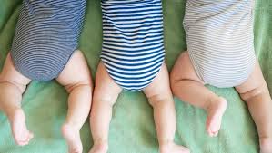 Un univers pour grandir ou ils se sentent en sécurité. Triples Quadruples Comment Gerer Grossesse Multiple Doctissimo