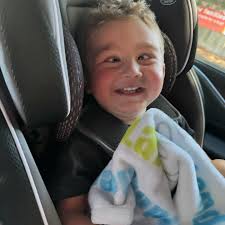 Thank you @jerrysbarbershoptr & @papasoutdoorpizza for my first official  barber shop cut!! 💈 My apologies for the bad mood… apparently I'm dramatic  🤪 #gauchersdisease #landonreed #barbershop #freshcut #summertime  #curlyhair #dramatic #raredisease ...