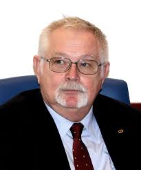 Tot in plin scandal legat de tentativa senatorilor de a desfiinta uefiscdi, miclea a avertizat ca uefiscdi este cel mai profesionist segment din ministerul educatiei si cercetarii stiintifice. Anton Anton Wikipedia