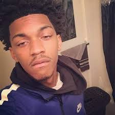 Dexter Vernon's Instagram, Twitter & Facebook