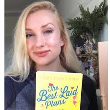 Cameron Lund's Instagram, Twitter & Facebook