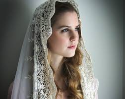 Evintage Veils~ Traditional Soft Lace French Chapel Veil Mantilla: Ivory or  Black Wrap