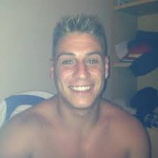 adrian robledo gomez (@lay230487)