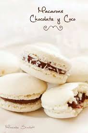 Macarons Chocolat Et Noix De Coco Chocolate And Coconut Macarons Chocolate Macaron Chocolate Macaroons