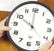 Super Accurate OCEST Wi-Fi Clock with Sweep Second Hand for Under $40 from  Amazon.com