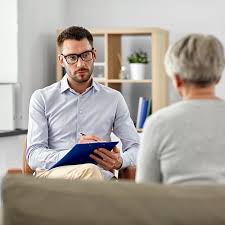 A psychologist is a person who studies the human mind and tries to explain why people behave in the way that they do. Quando Consultar Um Psicologo Spaco Saude Life Estetica E Clinica Medica