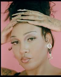 Where is fashion going? Follow the 2022 "Image Makers"