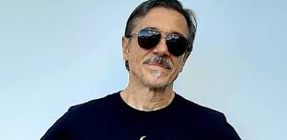 Charles Gavin foi aprovado no SPFC, mas ouviu 'não' do pai corintiano