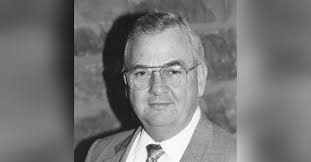 Wade M Topping Obituary