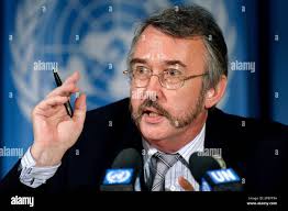 Roger Wright, UNICEF Special Representative for Iraq, talks about the  UNICEF call for aid to Iraqi children, during a press conference at the  European headquarters of the United Nations in Geneva, Switzerland,