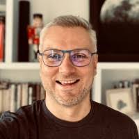 Daniel Wiktorowski's Instagram, Twitter & Facebook