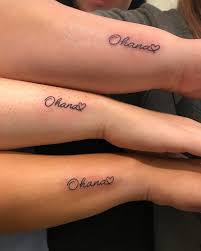 Jessica Grierson Auf Instagram Ohana Bedeutet Familie Und Familie Bedeutet Niemand Wird In 2020 Matching Family Tattoos Ohana Tattoo Family Tattoos