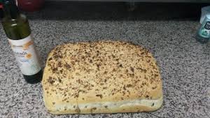 Je vous propose ici une recette de pain express pour réaliser deux petites baguettes maison. Pain Maison Picture Of Le Petit Faubourg Osseja Tripadvisor