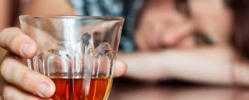 Veröffentlicht am 10.03.2016 | lesedauer: Alkoholismus Ab Wann Ist Man Alkoholiker Netdoktor At