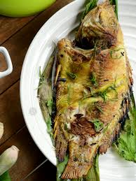 Karena menganggap lele adalah ikan bertuah yang pernah berjasa melindungi bayapati, warga sesampainya di desa barang (sekarang masuk wilayah kecamatan glagah, lamongan), malam. Resepi Ikan Haruan Dalam Pantang