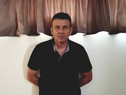 Τι λέει ο απόστολος γκλέτσος για τις καταγγελίες για σεξουαλική κακοποίηση ή παρενόχληση γυναικών: Apostolos Gkletsos Ekane Kai Deytero Test Koronoioy Meta To Prwto 8etiko Apotelesma Ti Toy Eipan Oi Giatroi