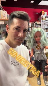 Descubre la muñeca Selene de Nancy: Amiga siniestra