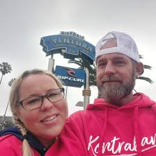 Cornhole hole reducer for airmail practice
