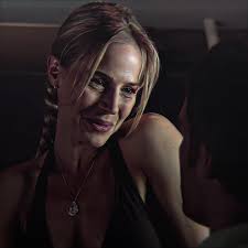 Dexter Head Scene Lara Croft