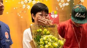 Bố đẻ nghệ sĩ công lý khóc và nhắc đến thảo vân. Ly Hon 9 NÄƒm Cong Ly Va Con Trai Bi Máº­t Lam Ä'iá»u Nay Khiáº¿n Mc Tháº£o Van Khoc Ngháº¹n