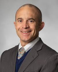 Kingsport chamber gives Brad Hoover as Lifetime Member Award