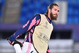 Pero, el capitán del club avisó que todavía pueden pelear por el título de l. Real Madrid Sergio Ramos Schockt Fans Von Real Madrid Mit Einem Like