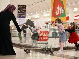 Memang benar kalau orang baik selalu lebih di sayang tuhan dari pada manusia, manusia sebaik apapun pasti masih di benci sama sesama manusia. Terkejut Suami Bila Isteri Tak Kerja Boleh Beli Kereta Cash Semua Ini Sebab Handalnya Orang Rumah Simpan Duit Mingguan Wanita