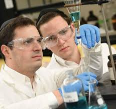 Five Towns Jewish Home 12.08.22 by The Jewish Home