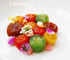 Pic is currently the only female chef to hold three michelin stars in france, for her eponymous. French Chef Anne Sophie Pic Puts Singapore Touches In Her Asian Debut Vendom