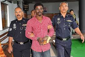 A march 2018 report by harm reduction international says: Sahara Reporters Nigerian Man Sentenced To Death For Drug Trafficking In Malaysia A Nigerian Man Abuchi Ngwoke 35 Was Sentenced To Death Today November 25th By A Malaysian Hight Court On