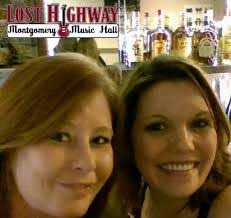 Kristen Boyett's Instagram, Twitter & Facebook