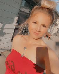 𝑻𝒊𝒂 𝑲𝒐𝒄𝒉 🤍 (@tia_388_) • Instagram photos and videos