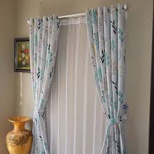 Sebuah jendela atau window rumah tak kan lengkap jika tidak ada gorden atau hordeng yang menutupinya. Gorden Motif Baru Gorden Black Out Gorden Minimalis Gorden Motif Lavender 12 Ring 140 X 200 Tirai Shopee Indonesia