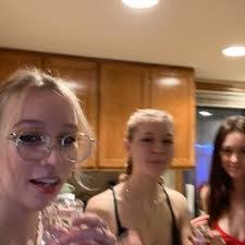 Jessica Bigler's Instagram, Twitter & Facebook