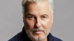 A Tribute to William Petersen