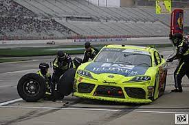 See more ideas about nascar, nascar racing, goodyear tires. Pit Stop Wikipedia