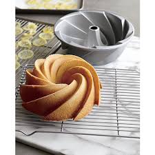 Nordic Ware Heritage Bundt Pan Cool Kitchen Gadgets Cooking Gadgets Cool Kitchens