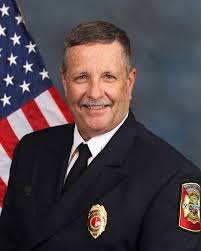 MedalDay2025: Firefighter Charles Kunze was recognized with an Outstanding  Service Award for going above and beyond in service to our community,  initiating patient care