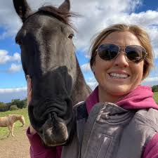 Jennifer Stocking's Instagram, Twitter & Facebook