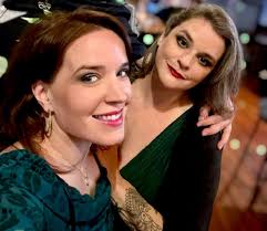 Betsy Webb (@jelloandmakeup) • Instagram photos and videos