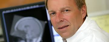 In der medizinischen diagnostik werden sowohl mrt ohne kontrastmittel als auch mit kontrastmittel durchgeführt. Gadolinium Haltige Kontrastmittel Bei Mrt Gut Vertraglich Pharma Fakten