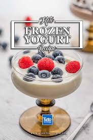 Keto Vanilla Frozen Yogurt Homemade Froyo Recipe Low Carb Recipes Dessert Frozen Yogurt Frozen Yogurt Recipes