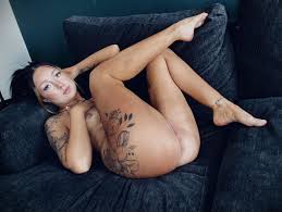 Maddie The Baddie - Free nude pics, galleries & more at Babepedia