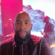 Corey Barrett (@SingCoreyBarrett) • Facebook