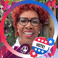 Happy birthday to my hardworking, determined, ambitious and prosperous  sister. The Jue da used to make my lie- lie hairdos back in the day🤣🤣🤣🤣  Keep striving until you reach new heights.