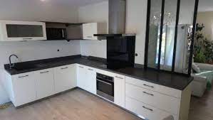 La collection image de cuisine blanche plan de travail gris anthracite montré ici est quelques de le meilleur photos sur internet et a été vu par 130 utilisateurs. Quelle Couleur Pour Ma Cuisine Comera Cuisines