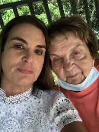 Doris Boring's Instagram, Twitter & Facebook