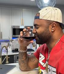 Wayne please take Mike and these Ghetto people's writing pin. Mike write  stupid stuff.